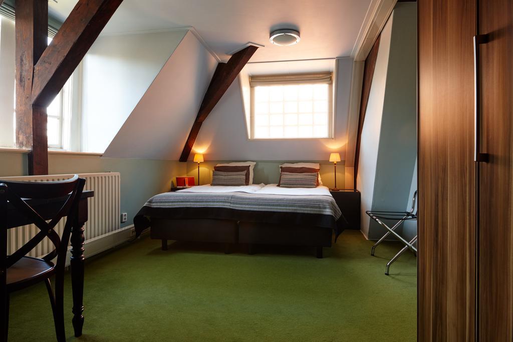 Hotel Aan De Dam Middelburg Eksteriør billede