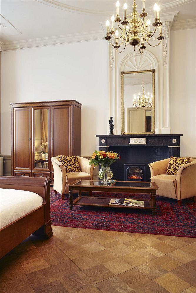 Hotel Aan De Dam Middelburg Eksteriør billede